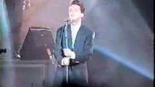 Luis Miguel Entregate en vivo [upl. by Ecnerret]