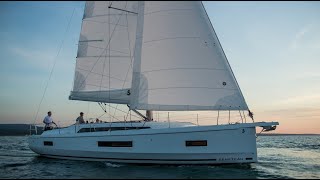 The New BENETEAU Oceanis 401 Join Us for A Private Tour Subtitle Version [upl. by Enirok]