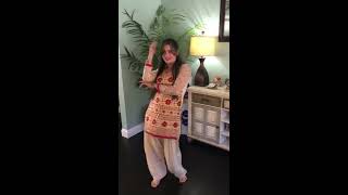 kache kach kangan mahi Full song indian girl dance [upl. by Neicul322]