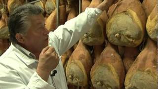 PROSCIUTTO CRUDO DI PARMA DOP ilmangiaweb salumificio La Perla [upl. by Easlehc855]