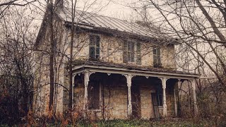 FOUND CAVE UNDERNEATH ABANDONED HOUSE Built in the early 1800’s [upl. by Kciv]