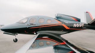 CIRRUS VISION JET G2 PRIVATE JET [upl. by Ailemor]