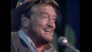 Boxcar Willie on Hee Haw 1980 [upl. by Leohcin576]